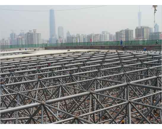 安国新建铁路干线广州调度网架工程